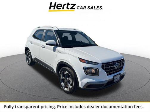 Lunar White 2025 Hyundai VENUE SEL