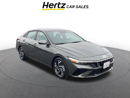 2025 Hyundai ELANTRA SEL