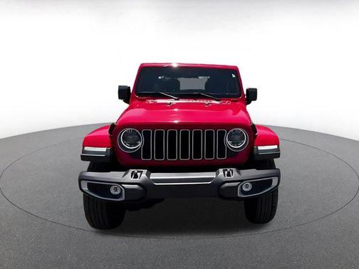 Firecracker Red Clearcoat 2025 Jeep Wrangler 4-Door Sahara 4x4