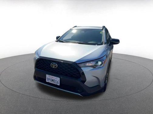 2025 Toyota Corolla Cross LE