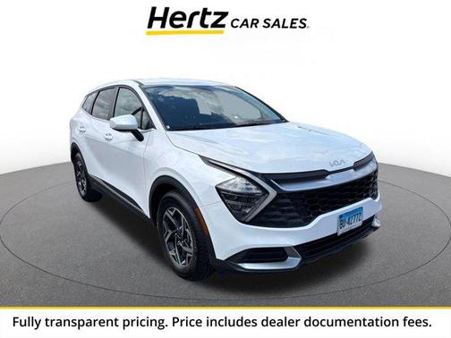 Glacial White Pearl 2025 Kia Sportage LX