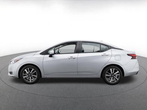 Brilliant Silver Metallic 2025 Nissan Versa 1.6 SV