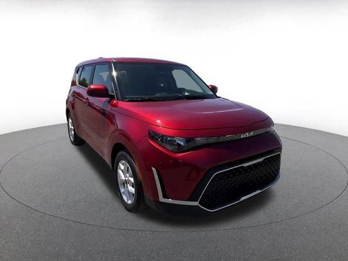 Mars Orange 2025 Kia Soul LX