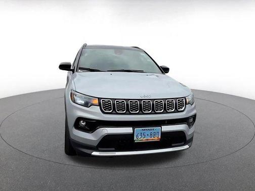 Silver Zynith Metallic Clearcoat 2025 Jeep Compass Limited