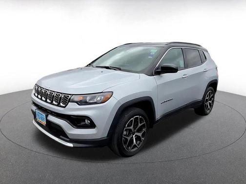 Silver Zynith Metallic Clearcoat 2025 Jeep Compass Limited