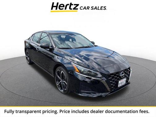Super Black 2025 Nissan Altima SR FWD