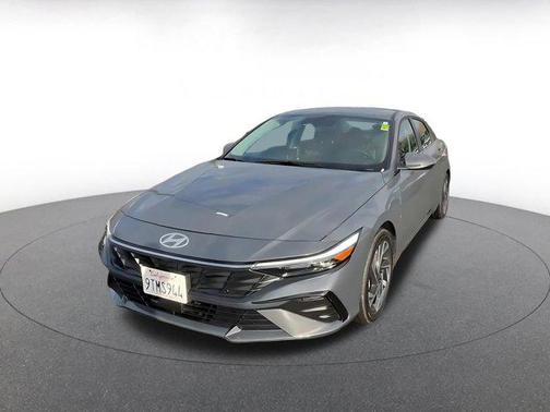 2025 Hyundai ELANTRA HEV Limited