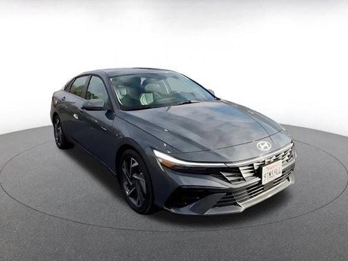 2025 Hyundai ELANTRA HEV Limited