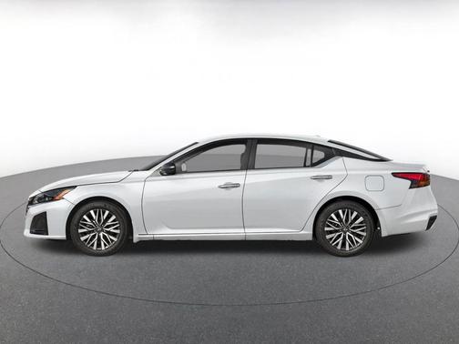 Glacier White 2025 Nissan Altima SV FWD