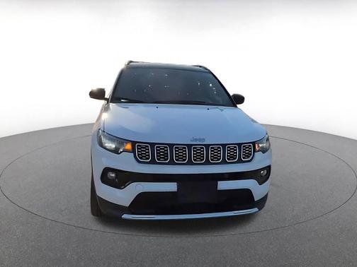 Bright White Clearcoat 2025 Jeep Compass Limited