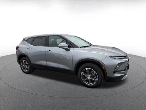 Sterling Gray Metallic 2025 Chevrolet Blazer 2LT