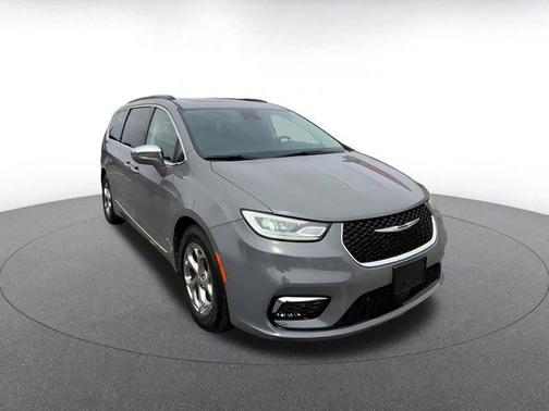 Ceramic Gray Clearcoat 2022 Chrysler Pacifica Limited
