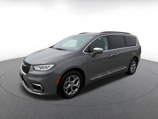 Ceramic Gray Clearcoat 2022 Chrysler Pacifica Limited