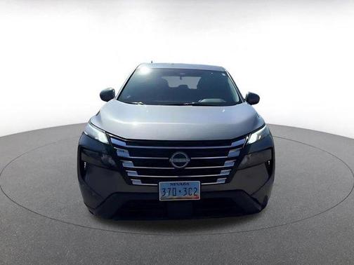 Gun Metallic 2025 Nissan Rogue SV