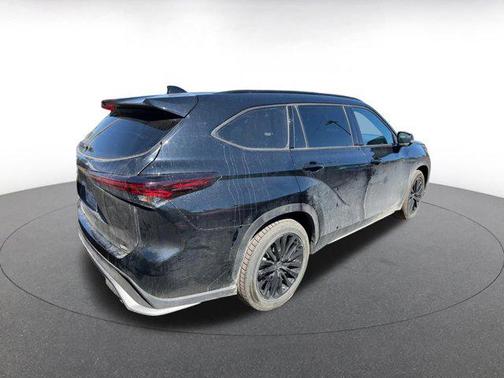2024 Toyota Highlander XSE