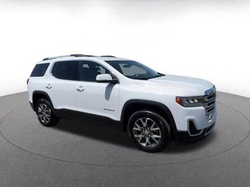 2023 GMC Acadia AWD SLT