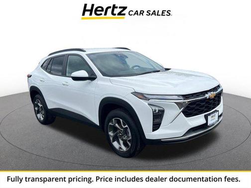 Summit White 2025 Chevrolet Trax LT
