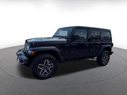 Black Clearcoat 2025 Jeep Wrangler 4-Door Sahara 4x4