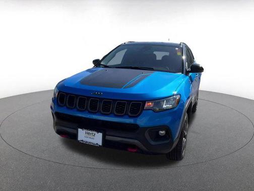 2025 Jeep Compass Trailhawk