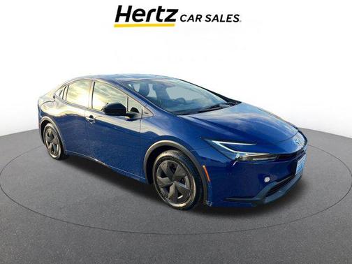 2025 Toyota Prius LE