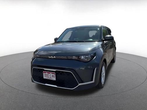 Gravity Gray 2025 Kia Soul LX