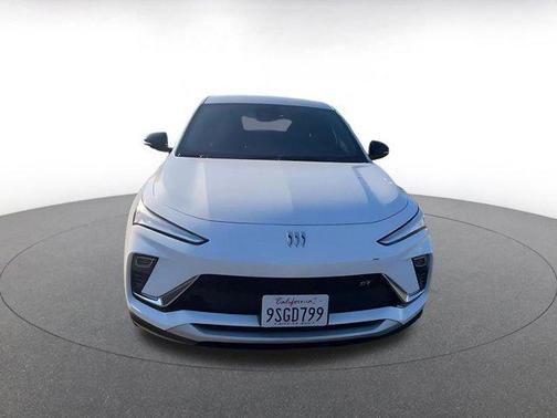 2025 Buick Envista Sport Touring FWD