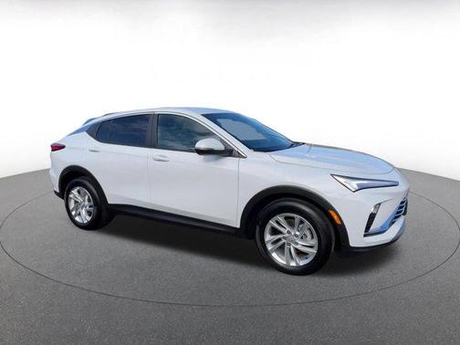 2025 Buick Envista Preferred FWD