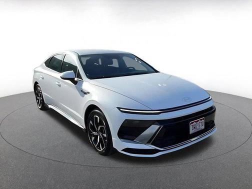 2025 Hyundai SONATA SEL