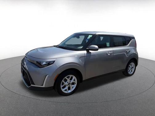 Steel Gray 2025 Kia Soul LX