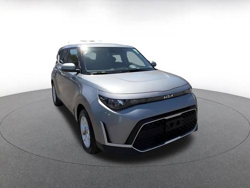 Steel Gray 2025 Kia Soul LX
