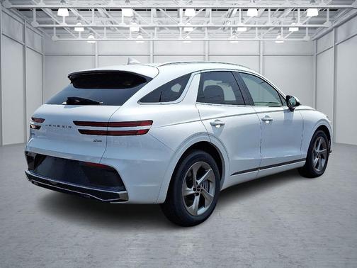 2026 Genesis GV70 2.5T