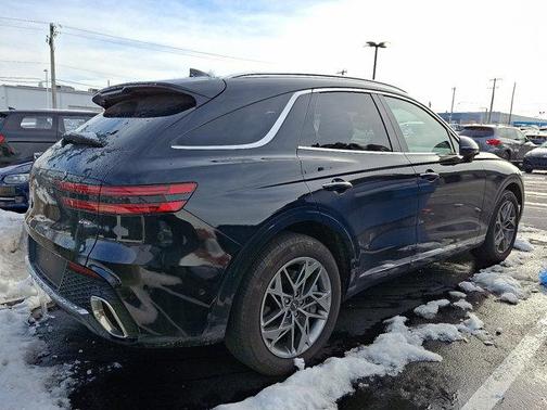 2023 Genesis GV70 2.5T