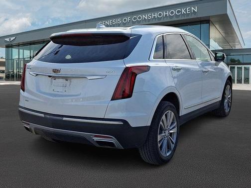 Crystal White Tri-Coat 2024 Cadillac XT5 Premium Luxury