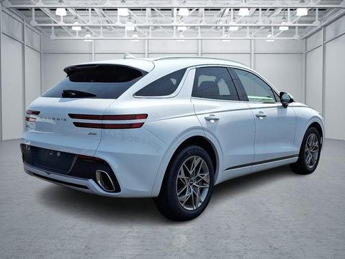 2025 Genesis GV70 2.5T