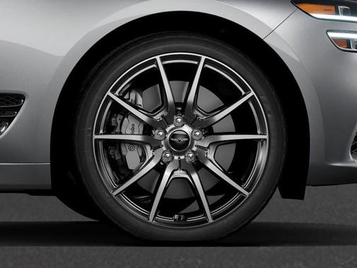 2026 Genesis G70 2.5T Standard