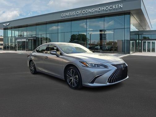 Iridium 2023 Lexus ES 350