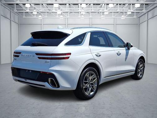 2025 Genesis GV70 2.5T
