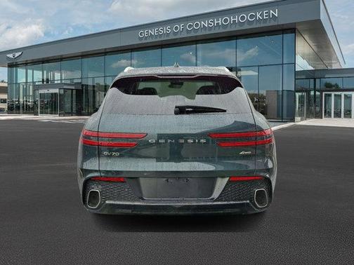2023 Genesis GV70 2.5T