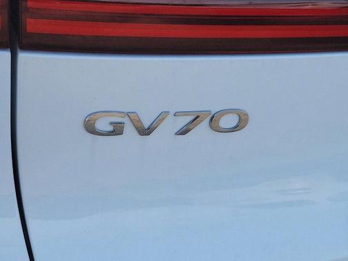2024 Genesis GV70 3.5T Sport