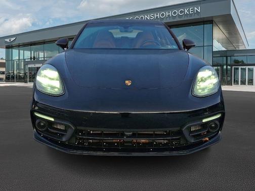 Black 2023 Porsche Panamera Platinum Edition
