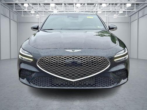 2022 Genesis G70 2.0T