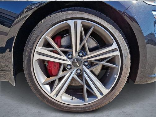 2025 Genesis G70 3.3T Sport Advanced