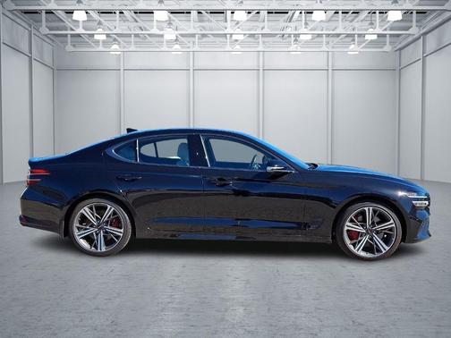 2025 Genesis G70 3.3T Sport Advanced