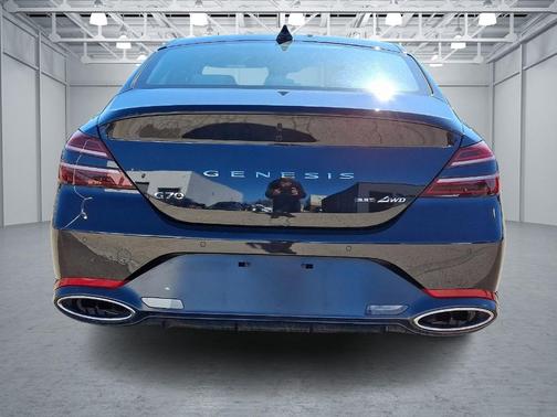 2025 Genesis G70 3.3T Sport Advanced