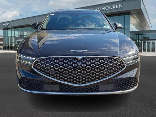 Vik Black 2024 Genesis G90 3.5T e-SC