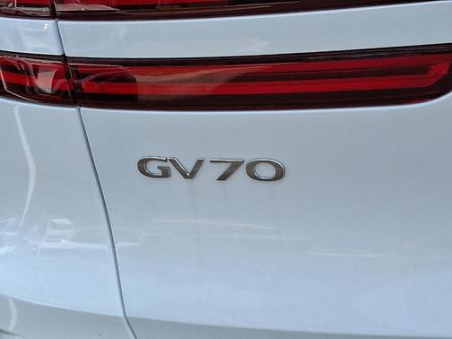 2026 Genesis GV70 2.5T Sport Prestige