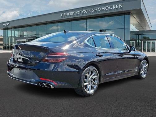 2022 Genesis G70 2.0T