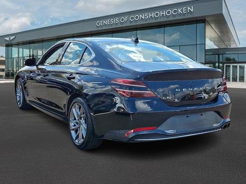 2022 Genesis G70 2.0T