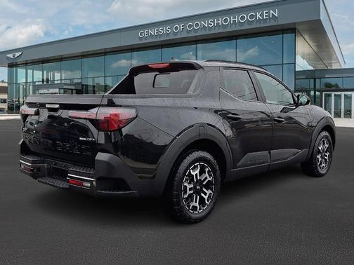 Phantom Black 2025 Hyundai SANTA CRUZ XRT