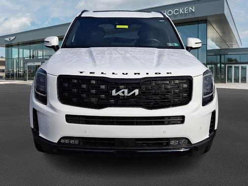 Glacial White Pearl 2022 Kia Telluride SX